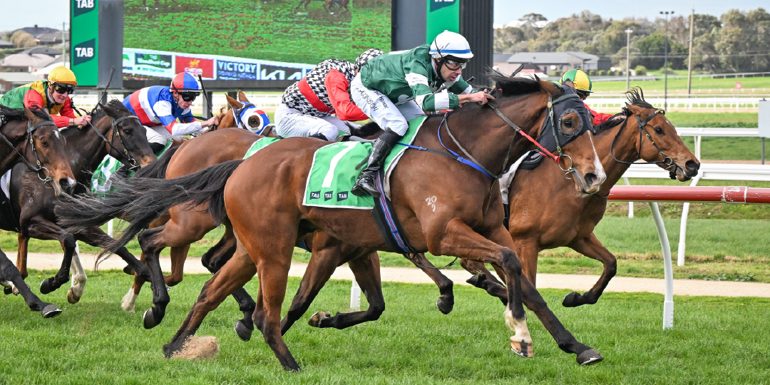 Monday Racing 