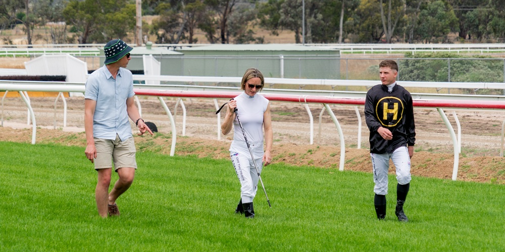 Friday Racing  Tile Image