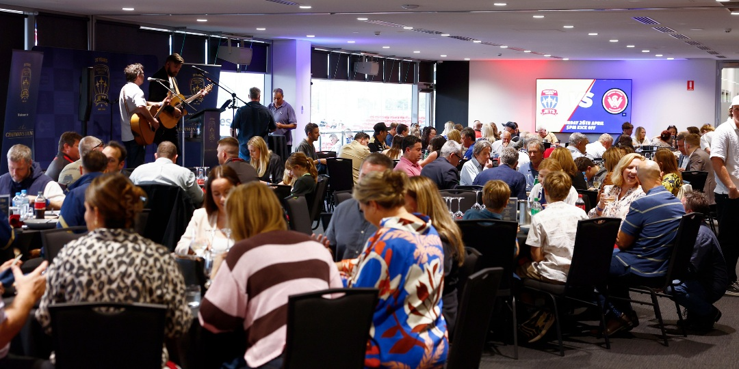 Chairman's Lounge 02